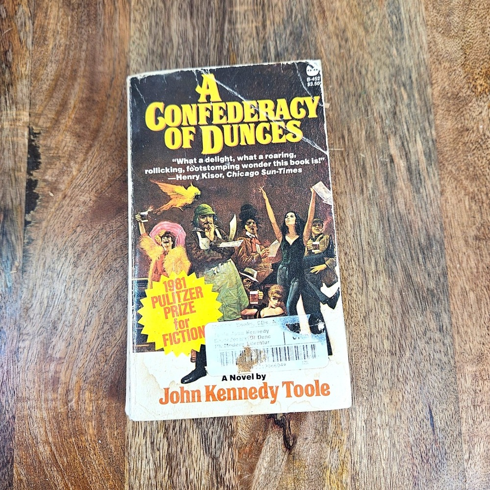 A Confederacy of Dunces John Kennedy Toole Paperback 1981 Grove Press Black Cat
